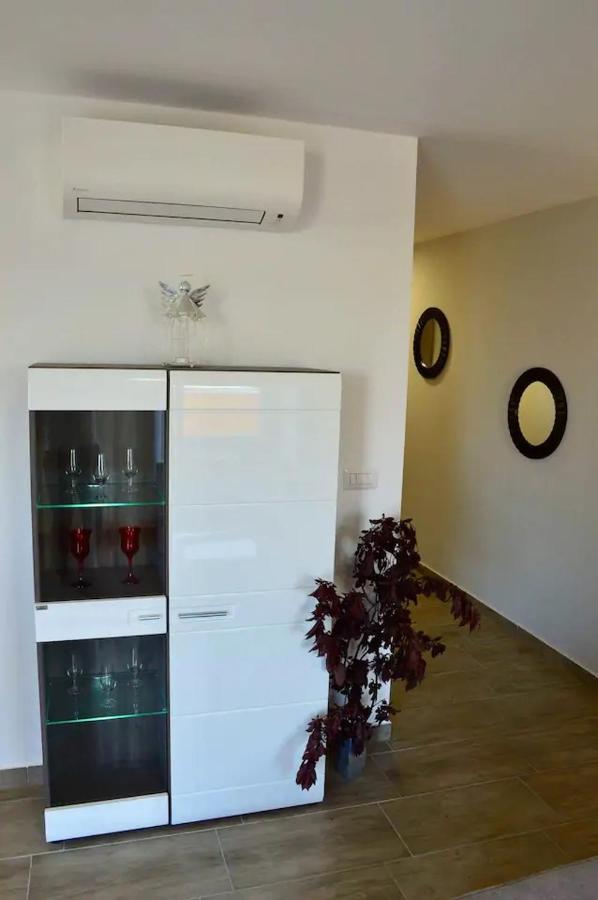 Old Town Apartment Popovic Vrsar Exterior photo